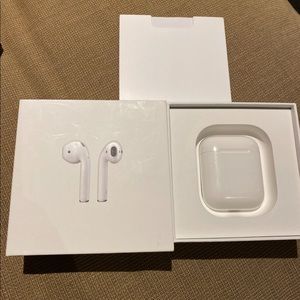 1st Gen Apple Airpods
